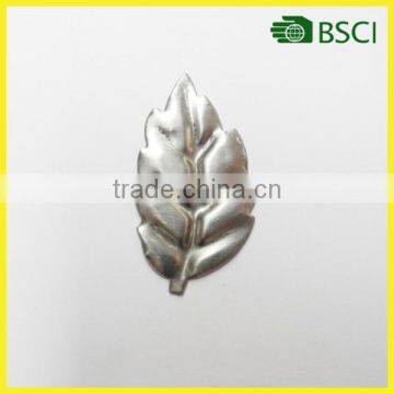 YS15B112 metal crafts with palm leaves for home decoration or garden decoration