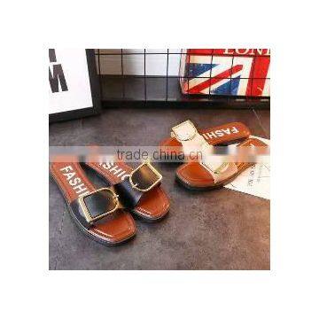 Low Moq Summer Flat Slipper Shoes for Ladies Cheap Wholesale Surplus Stock photo-3