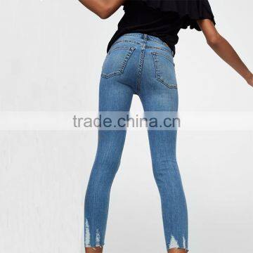 Wholesale Ladies Capri Jeans Ladies Tight Jeans Fashion Woman Apparel photo-4