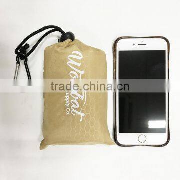 Wholesale Mini Picnic Beach Pocket Blanket With Stakes