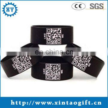 2017 Promotional gifts cheap custom silicone bracelet