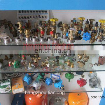 TL-808 Flame-proof Lpg Gas Regulator With Pressure Meter photo-2