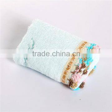 China towel manufactory flower piping /serging lace pure cotton embroidery towel sets