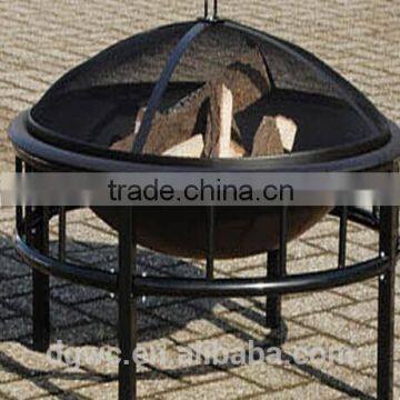 Easily assembled portable outdoor metal fire pit