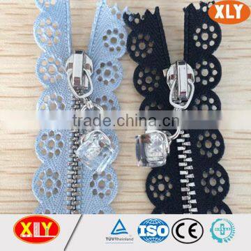 Fancy lace tape metal zipper with decorative crystal zipper puller