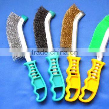 Wire brush plastic hand