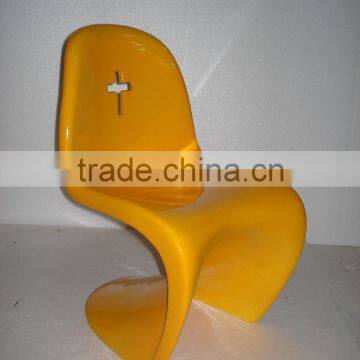 High Quality S shaped fiberglass replica designer dining chair for kids