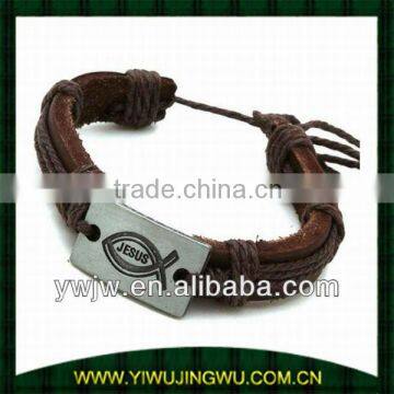 Natural Cheap Leather Jesus Fish Bracelet (JW-G2593)