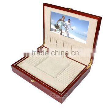 women's big video jewellery box with lock