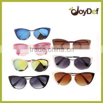 The most popular fashion unique design cat eye style sunglasses with different color mirror lens