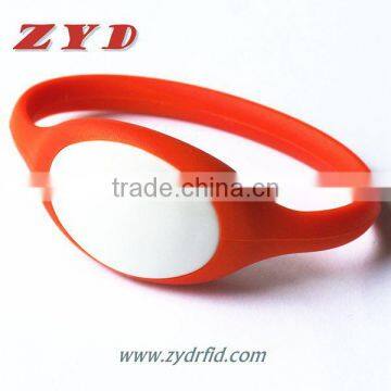 High Quantity Waterproof Silicone UHF Monza4 Wristband for Swimming Pool