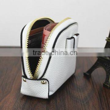 First Genuine Leather Bow Leather Purse Makeup Cosmetic Bag Shell photo-3