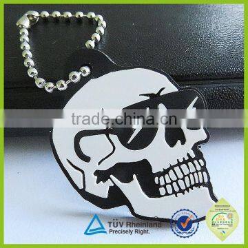 Personlaized new arrival 2D/3D pvc skull keychain