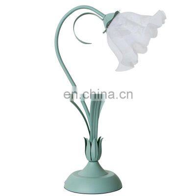 Creative Luxury Fabric Flower Resin Base Desk Lamp Indoor Bedroom Bedside Decorative Restaurant LED Table Light