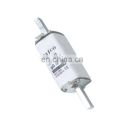 fuse base ceramic fuses  rated  current 50-63A NT0 Fuse It can be used in the distribution circuit of the motor circuit