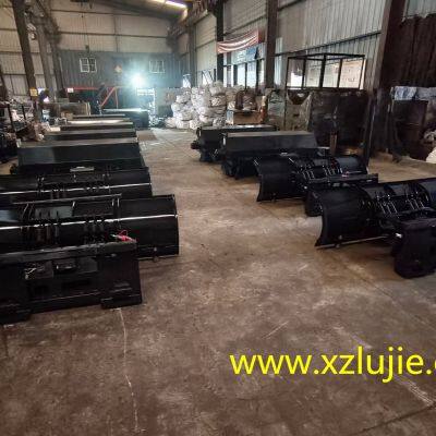 China Skid Steer Snow Blade Manufacture,snow Pusher Attachments for Skid Loader photo-4