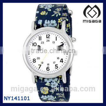 Woman's Blue Floral Print Slip-Thru Nylon Strap Watch