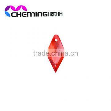 2014 new design yiwu acrylic crystal acrylic square pendant