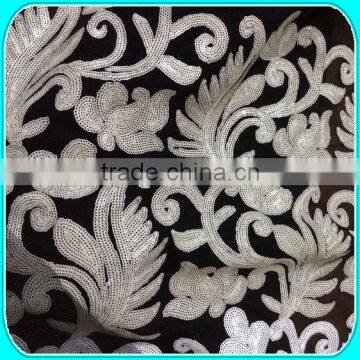 CHAMPAGNE SEQUIN EMBROIDERY TABLE OVERLAY photo-3