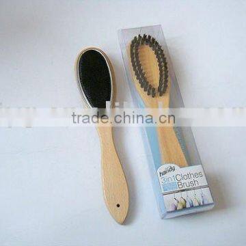 clothes brush