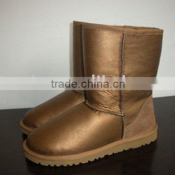 5842 Sheepskin boots