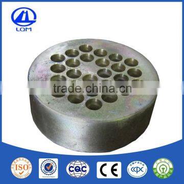 Steel wedge anchor for bridge constructions