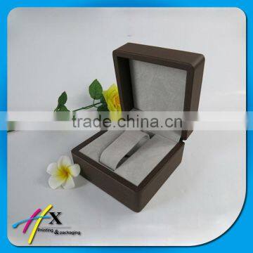 Guangzhou factory custom logo printed jewelry gift box wood box