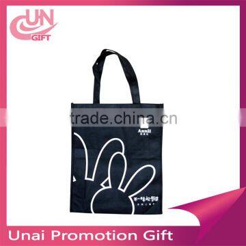 Non-woven shopping bags