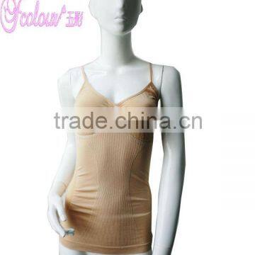 seamless camisole nude color with thread covered the body