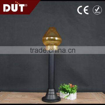 China Manufacturer Weathering-resistant Garden Use Plastic Lawn Lamp photo-3