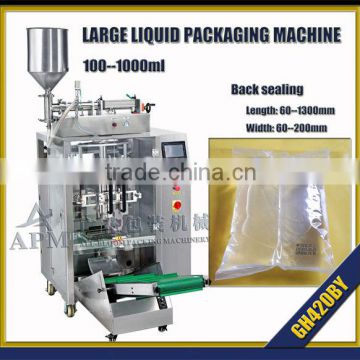 large liquid packing machine