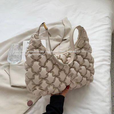 Hot Sale Customized Simplicity Solid Color Zipper Rhombus Wild Messenger Woman/ladies Small Shoulder Hand Bags photo-4