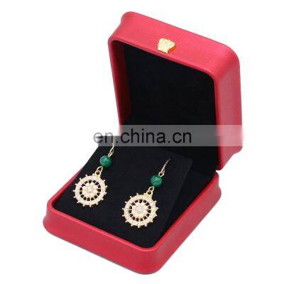 Supplier Romantic Velvet Insert Pendant Ring Holder Case PU Leather Bangle Jewelry Box photo-5