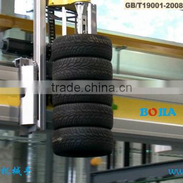 Tractor tire roller table conveyor , Tire conveying line