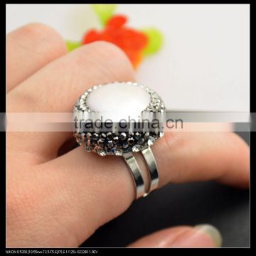 LFD-0011R ~ Charm Jewelry Rhodium Plated 23mm Natural Pearl Rings, Crystal Rhinestone Paved Druzy Pearl Finger Ring