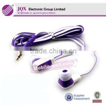 Hot earphone colorful earphone with flat cable for mobile phone MP3/MP4