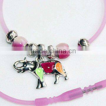 Colorful Elephant Shaped New Design Silicone Necklace With UV & Glow In The Dark Function