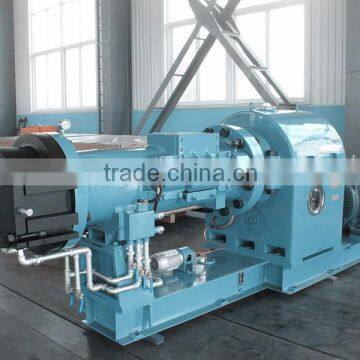 Made in China High Quality Grade XJ200--8 Hot Feeding Rubber Extruder Machine,