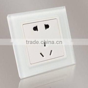 Wholesale Home Use Electrical 5-Pin Multifunction Wall Socket photo-2