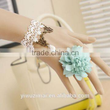 2015 Green Flowers white lace pearl bracelet with ring female accessories wholesale