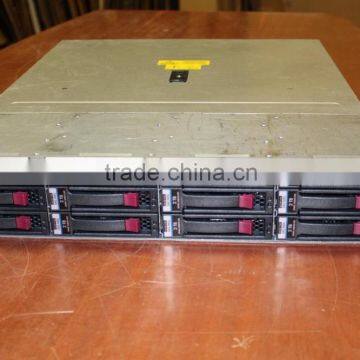 StorageWorks D2600 AJ940 12x300GB HDD