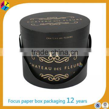 Decorative Cardboard With Ribbon Flowers in Hat Box photo-3