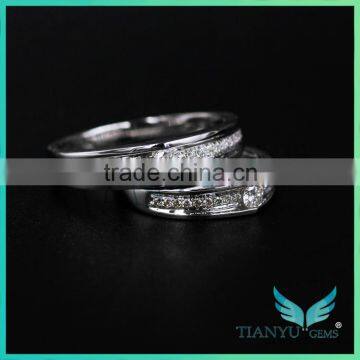 Laste fashion style engagement ring moissanite sic silicon white color round brilliant cut dirt cheap moissanite rings