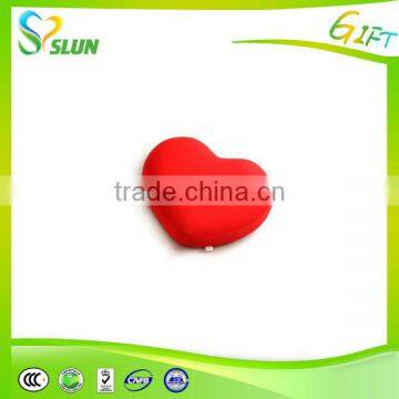 Wholesale home textile mini heart red pillows