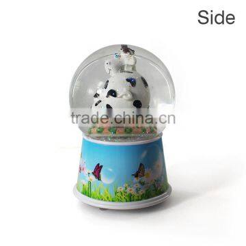 Polyresin Customized Spinning Snow Globe photo-3