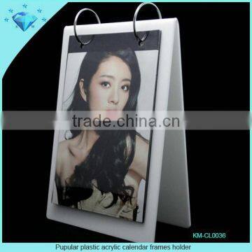 Transparent Acrylic Arc-shaped Photo Frame photo-6