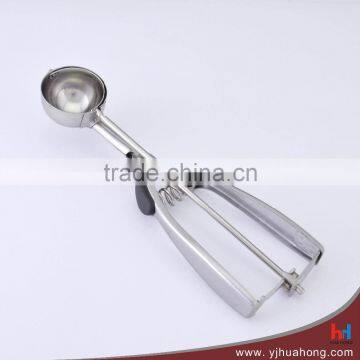 Food grade stainless steel ice cream scoop with soft handle