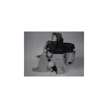 Bag closing sewing machine