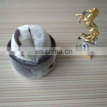 Canada Seals Fur With American Style Hat for Winter Wear photo-3
