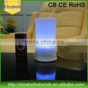 Portable spray aroma diffuser